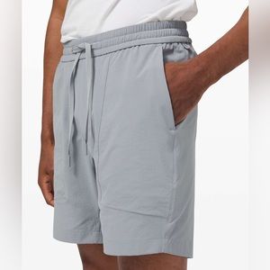 Men’s lululemon 8” Bowline Short Rhino Grey Medium